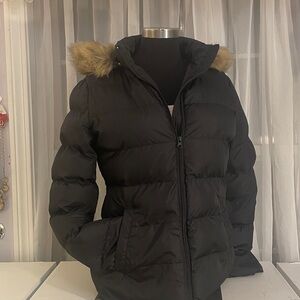 Arizona Jean Company Black Puffer Jacket with Faux Fur Hood Size M